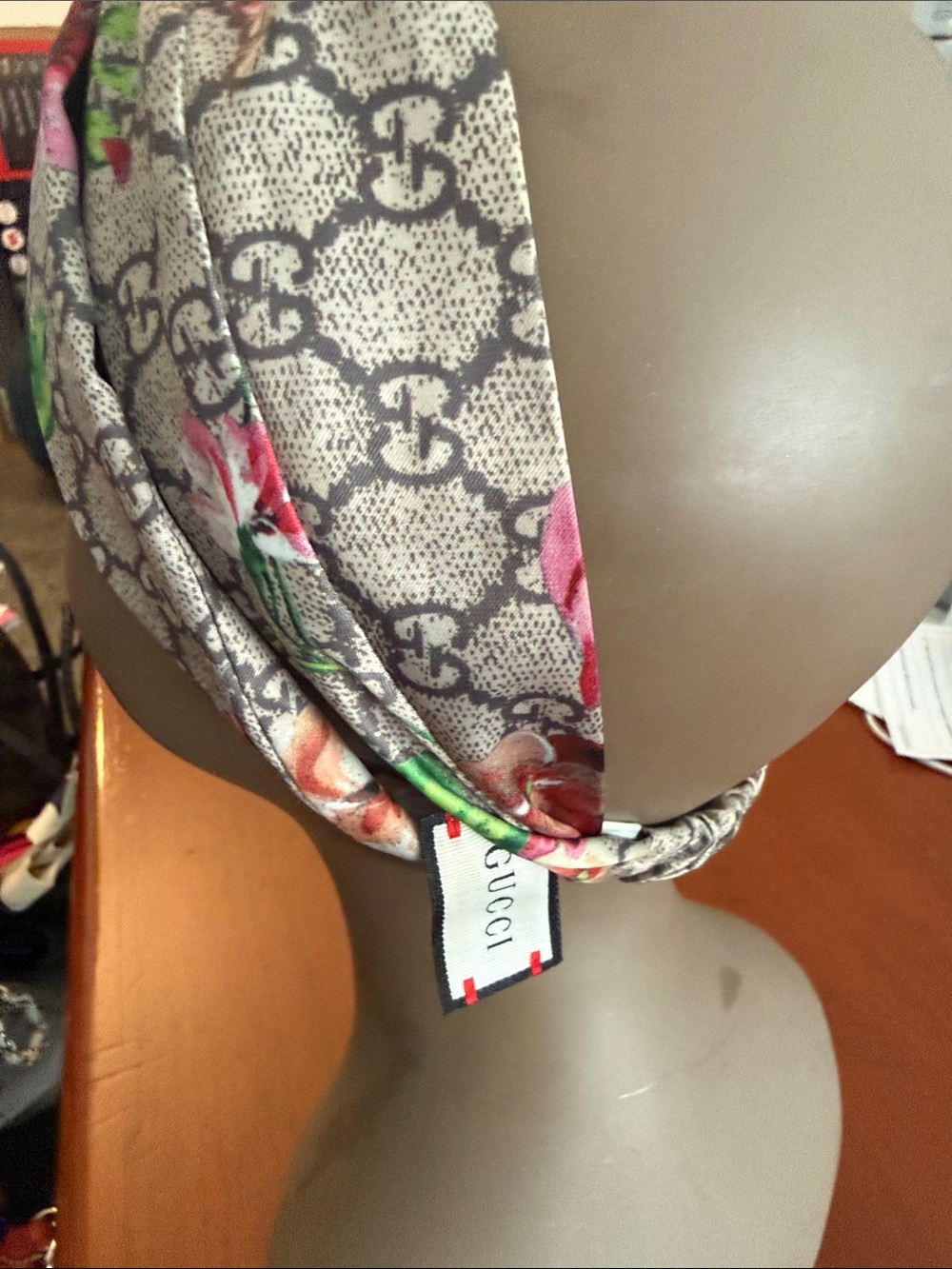 Gucci Floral Logo Print Turban Headband in Pink, Green and Beige - Picture 2 of 3